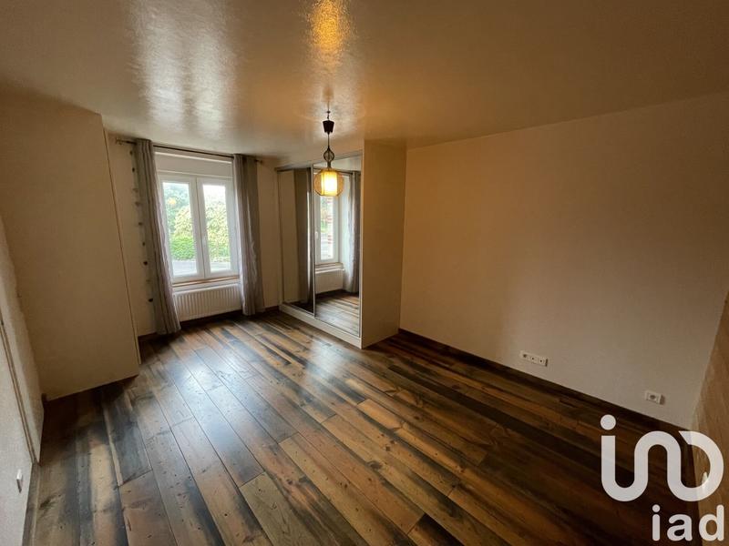 Maison - 235 m² - 7 pièces