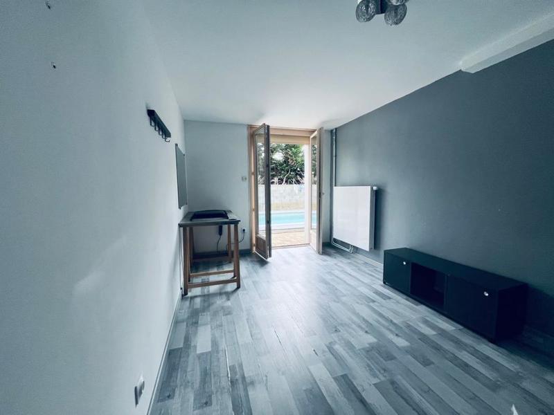 Maison - 171 m² - 7 pièces