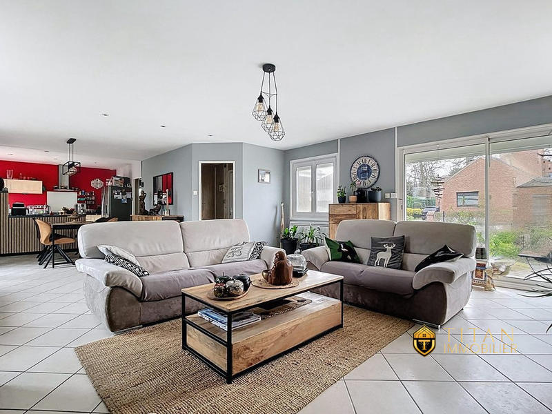 Maison - 111 m² - 5 pièces