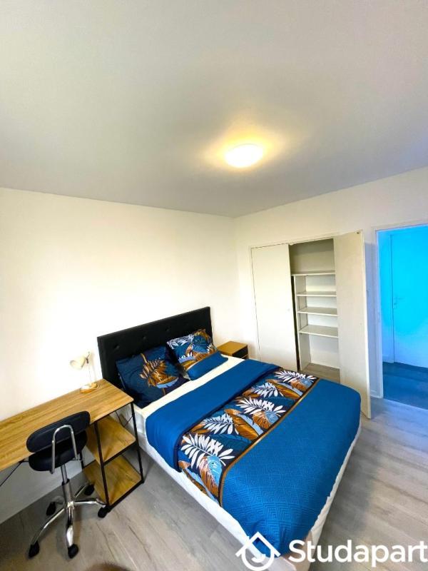 Chambre - 10 m² - 1 pièce