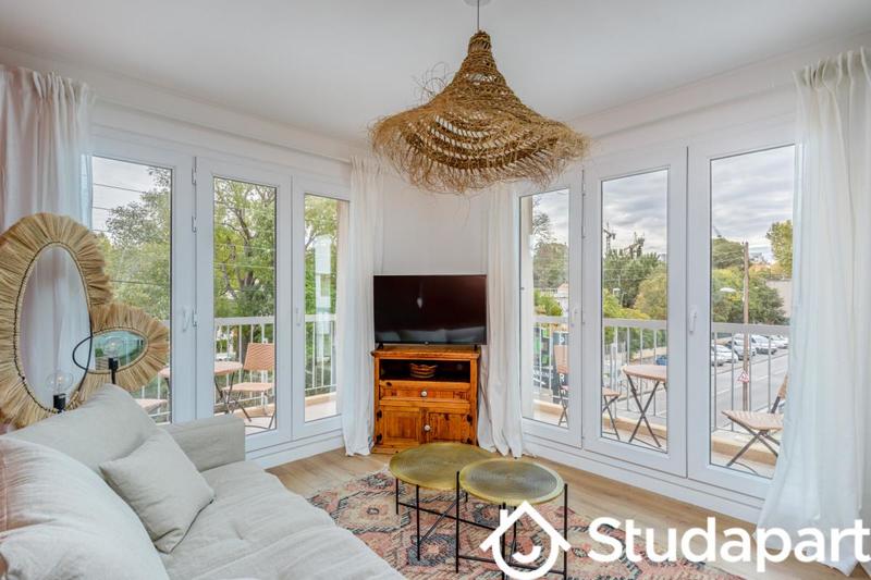 Chambre - 61 m² - 1 pièce