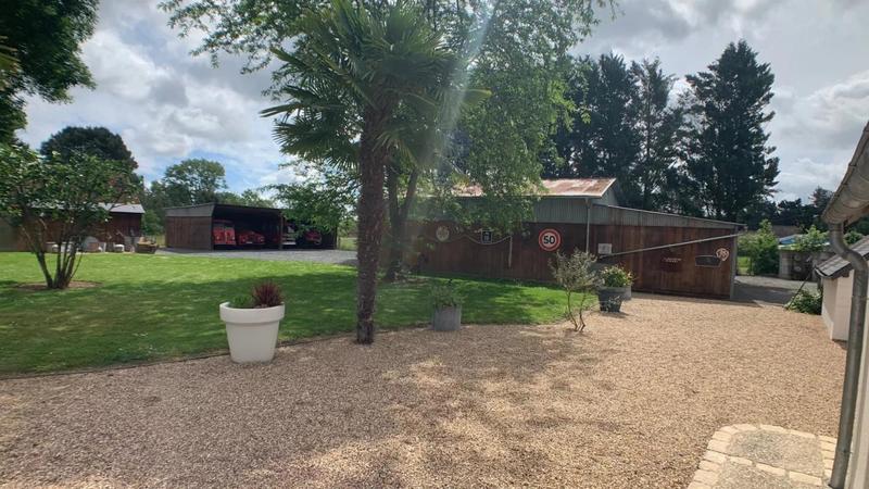 Maison - 185 m² - 8 pièces