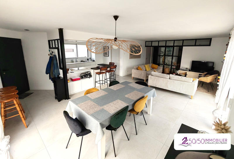 Maison - 120 m² - 5 pièces