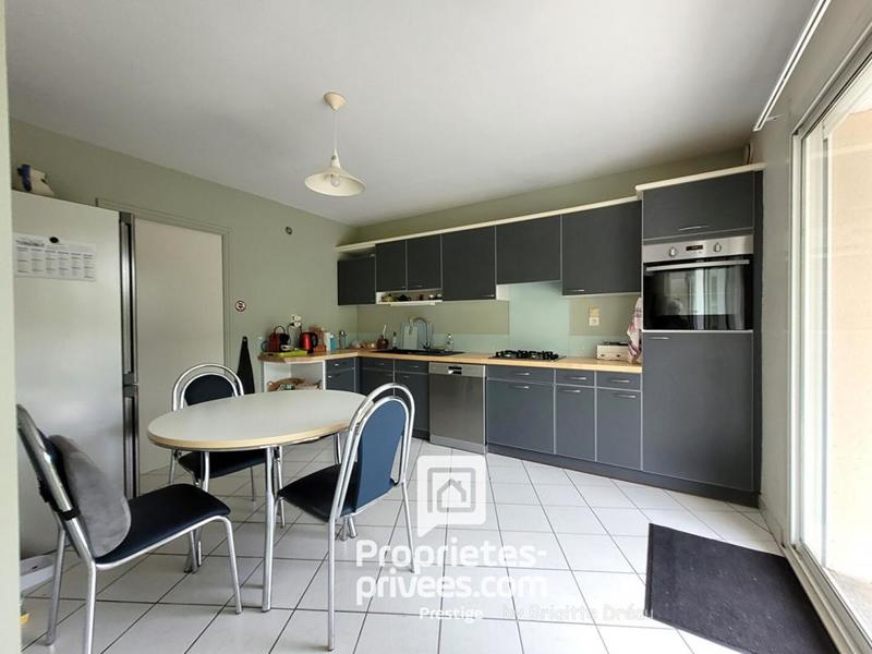 Maison - 183 m² - 6 pièces