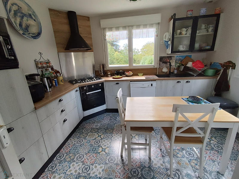 Maison - 97 m² - 7 pièces