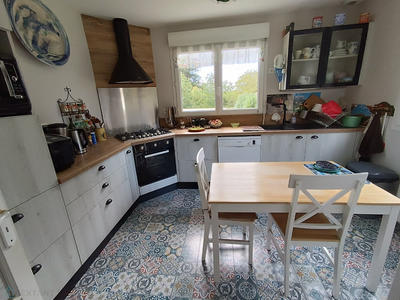 Maison - 97 m² - 7 pièces