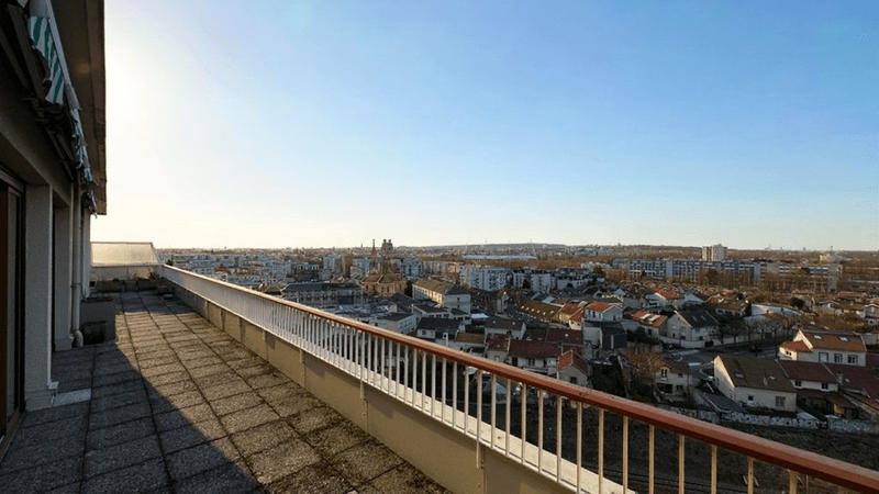 Appartement - 168 m² - 6 pièces