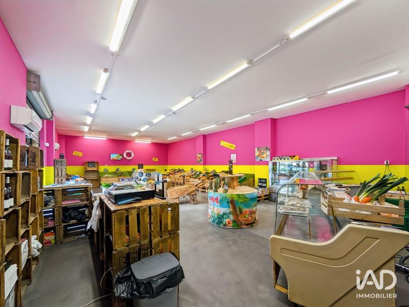 Local commercial - 200 m²