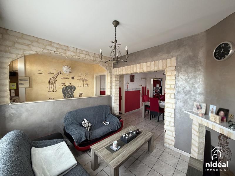 Maison - 92 m² - 4 pièces