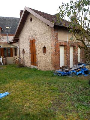 Maison - 260 m² - 10 pièces