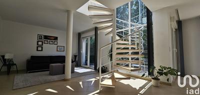 Maison - 159 m² - 5 pièces