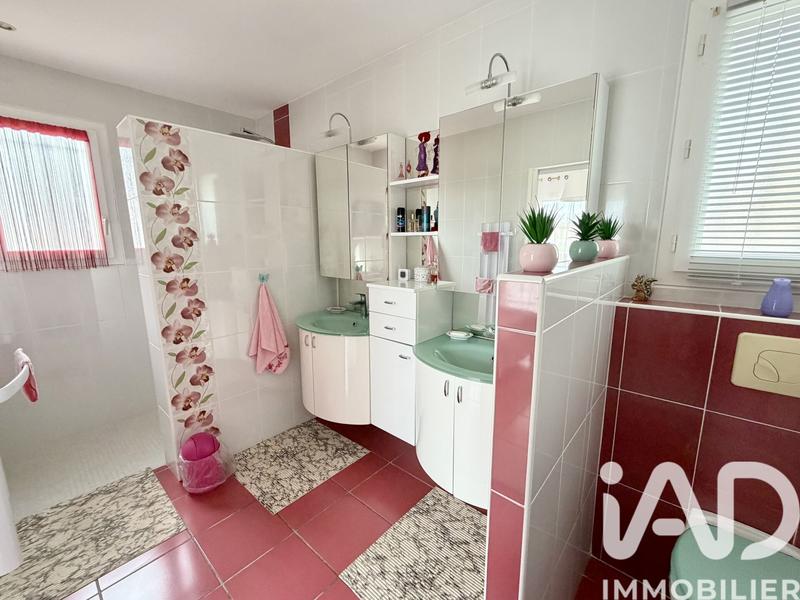 Maison - 130 m² - 4 pièces