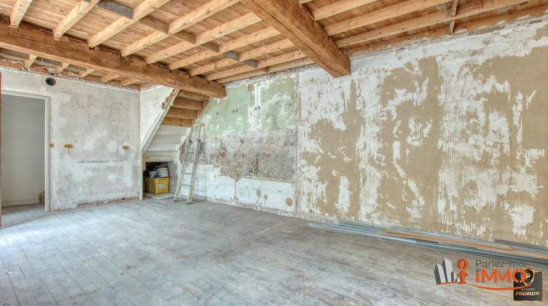 Maison - 85 m² - 5 pièces