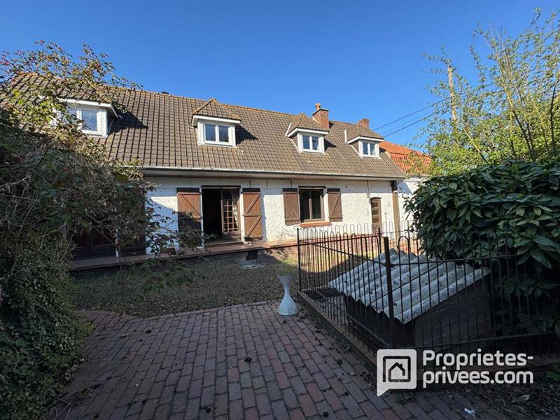 Maison - 253 m² - 9 pièces