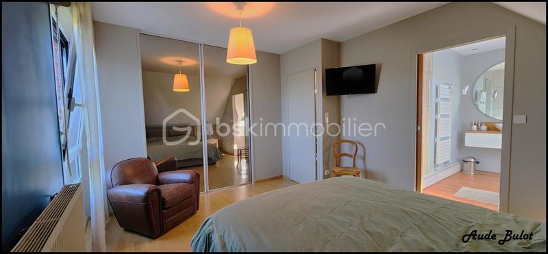 Maison - 150 m² - 5 pièces