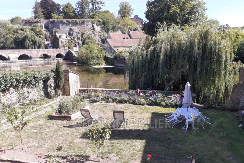 Maison - 103 m² - 4 pièces