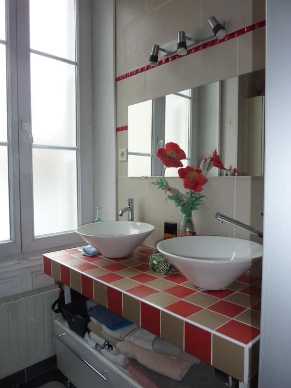 Maison - 180 m² - 8 pièces