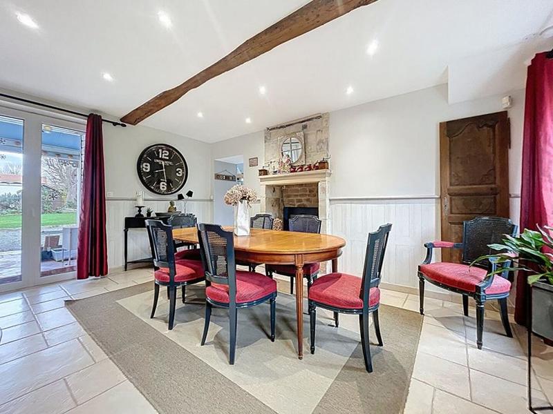 Maison en pierre - 155 m² - 7 pièces