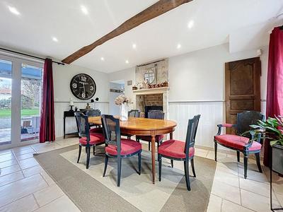 Maison en pierre - 155 m² - 7 pièces