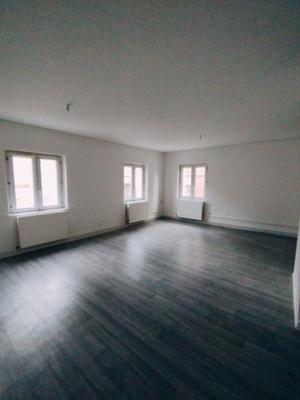 Maison de ville - 66 m² - 4 pièces