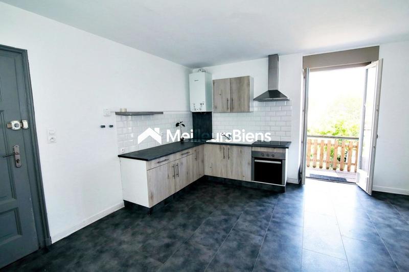 Appartement - 82 m² - 3 pièces