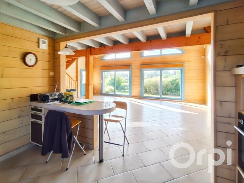 Maison - 137 m² - 6 pièces