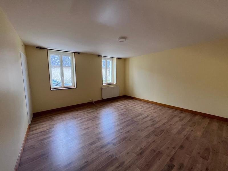 Maison - 287 m² - 8 pièces