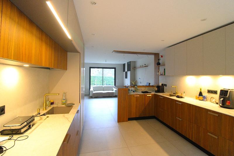 Maison - 147 m² - 7 pièces