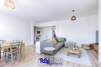 Appartement - 127 m² - 5 pièces