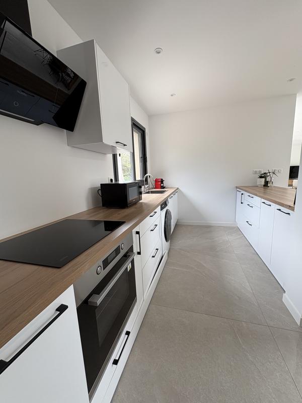 Villa - 250 m² - 6 pièces