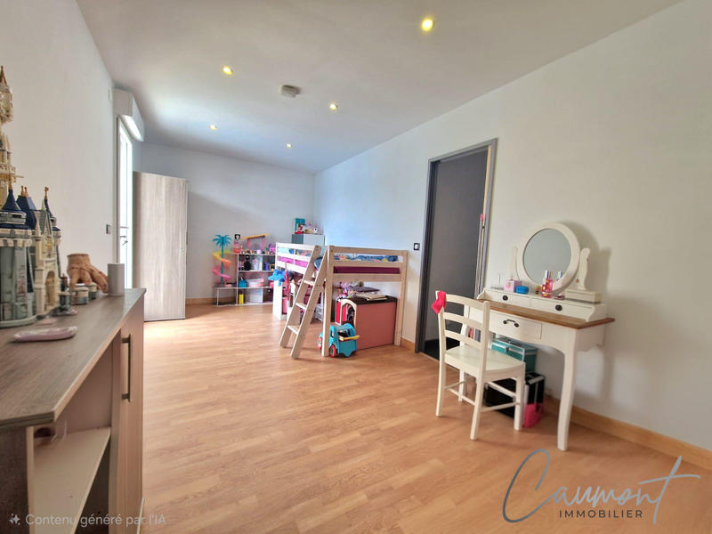 Maison - 165 m² - 6 pièces