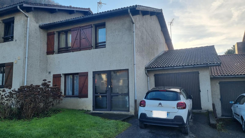 Maison - 103 m² - 5 pièces