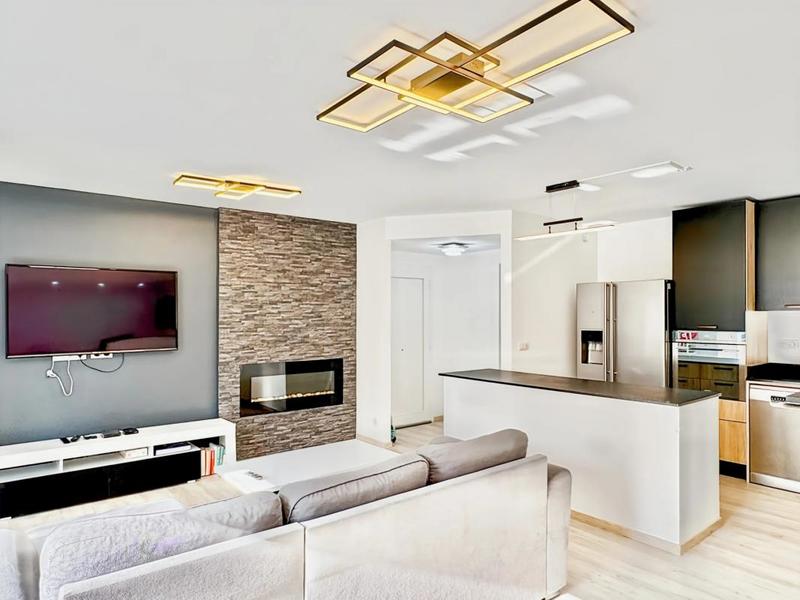 Appartement - 95 m² - 3 pièces