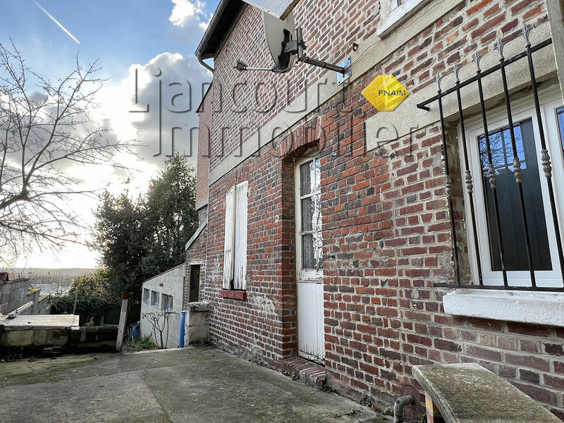 Maison - 62 m² - 4 pièces