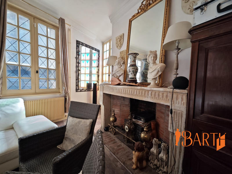 Maison ancienne - 177 m² - 7 pièces