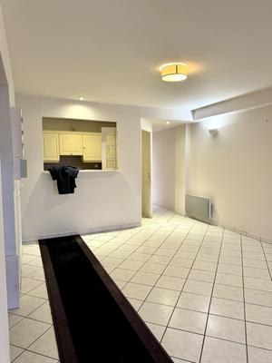 Appartement - 80 m² - 3 pièces