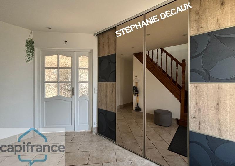 Maison - 159 m² - 9 pièces