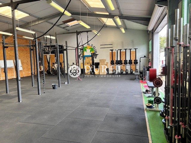 Local d'activités - 260 m²