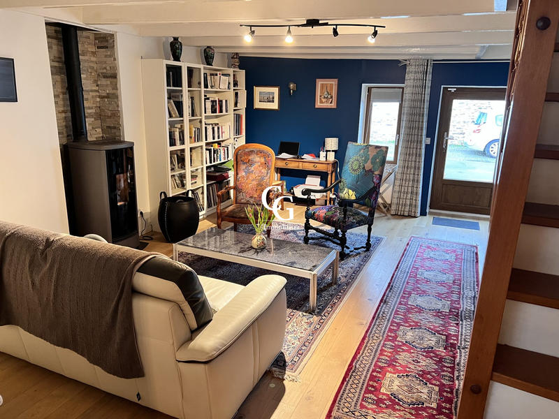 Maison - 105 m² - 5 pièces