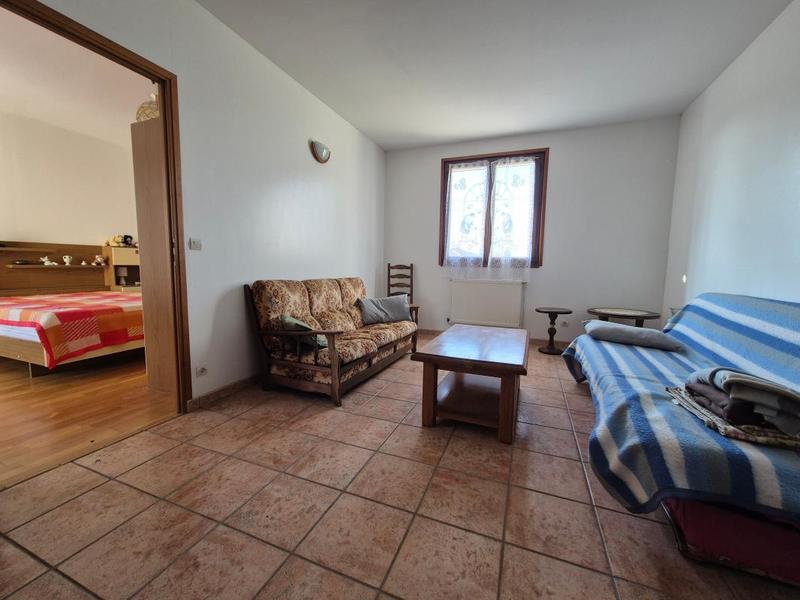 Maison - 205 m² - 8 pièces