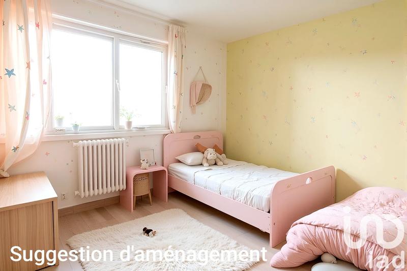 Appartement - 90 m² - 4 pièces