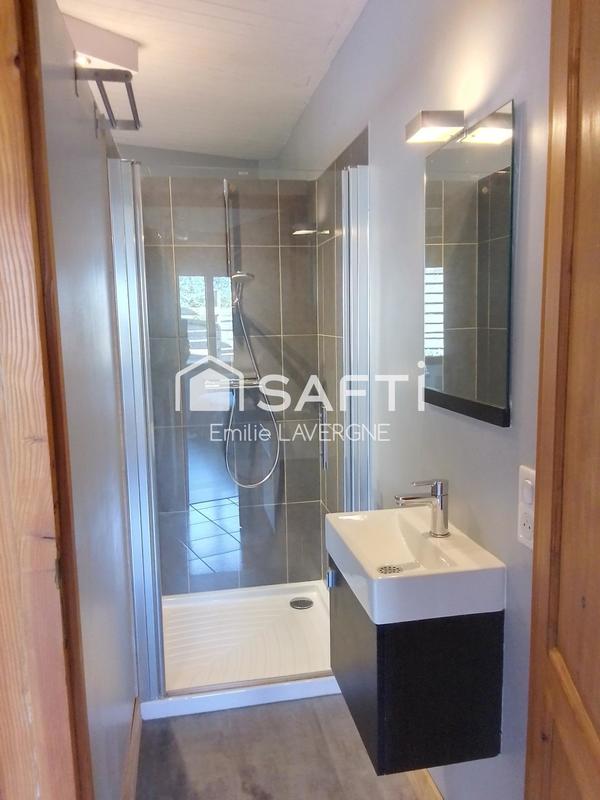 Maison - 185 m² - 7 pièces