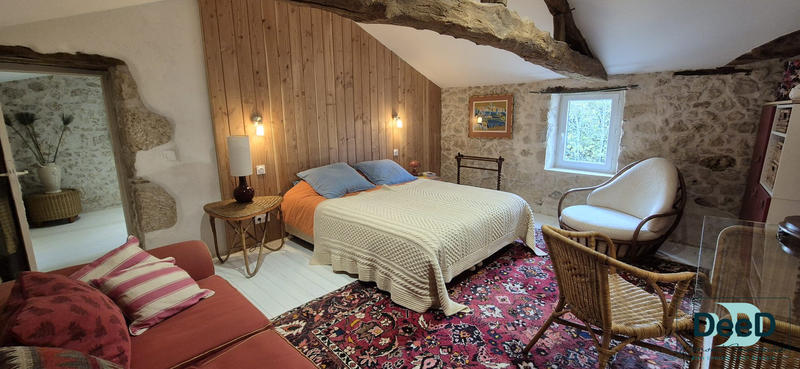 Maison ancienne - 160 m² - 4 pièces