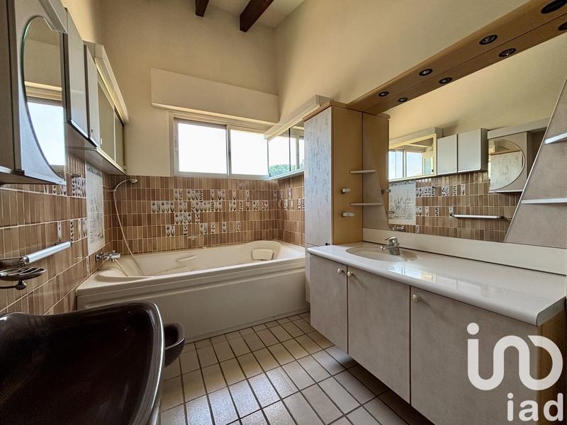 Maison de maîtres - 207 m² - 5 pièces