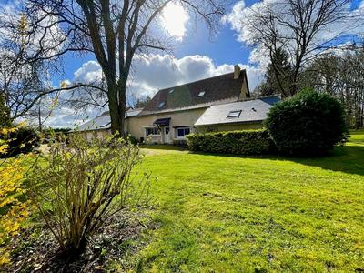 Longère - 385 m² - 11 pièces