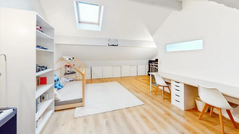 Duplex - 74 m² - 4 pièces