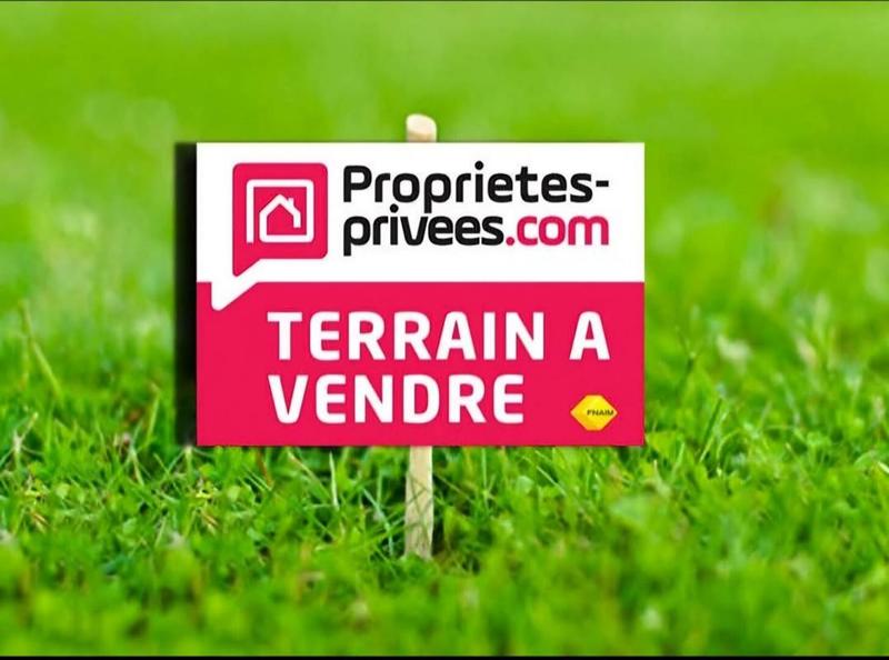Terrain constructible - 1 240 m²