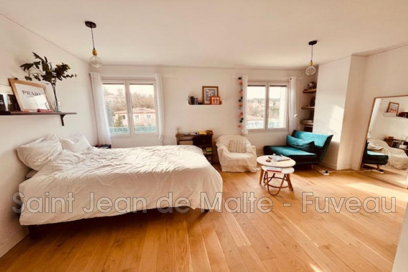 Bastide - 200 m² - 6 pièces