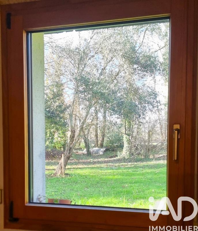 Maison - 140 m² - 8 pièces