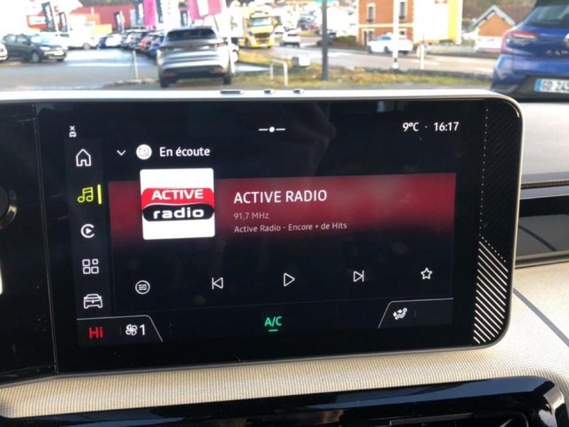 Renault R 4 E-Tech électrique evolution 120 ch autonomie urbaine